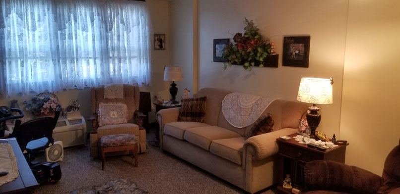senior-apartment-living-lincoln-il-apartments-gallery-02